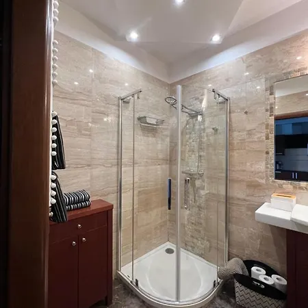 Platinum Tower Brownie Apart Apartment Warsaw